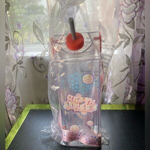 Collectible theme park sipper